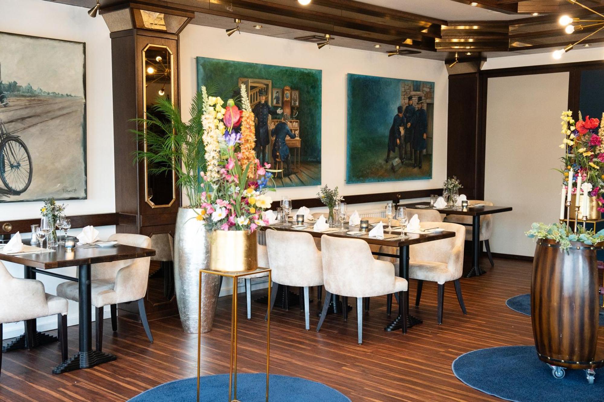 Hotel Zur Post - Economy Rooms Garrel Экстерьер фото