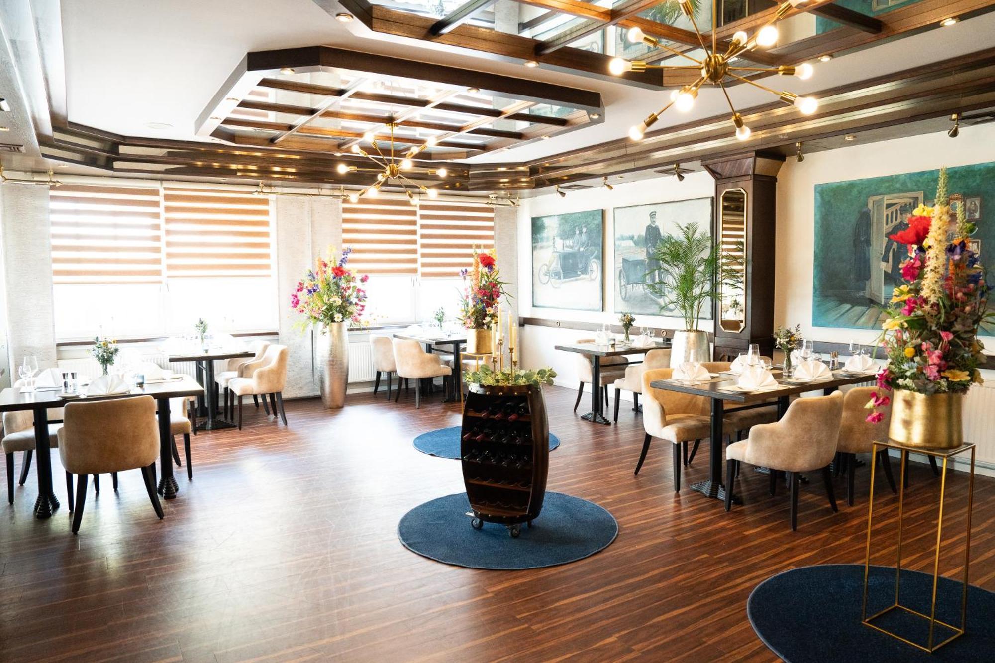 Hotel Zur Post - Economy Rooms Garrel Экстерьер фото