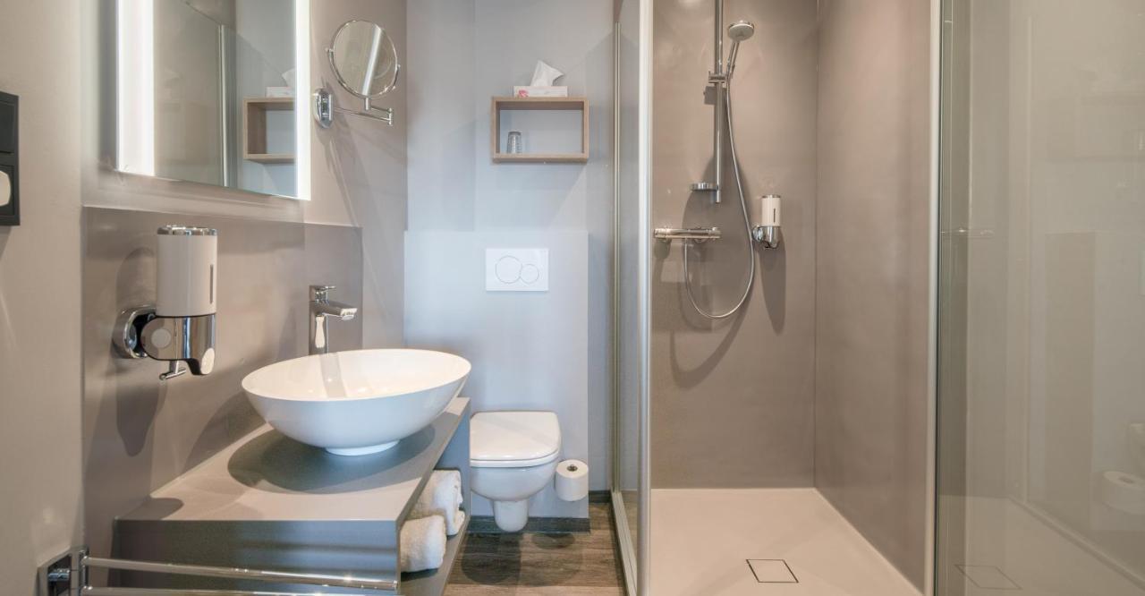 Hotel Zur Post - Economy Rooms Garrel Экстерьер фото